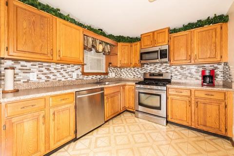 143 Carl Rd, Raynham, MA 02767 photo 6