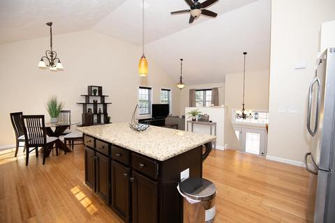 5 Dupuis Ave, Worcester, MA 01604 photo 2