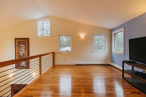 94 York St, Canton, MA 02021 photo 7