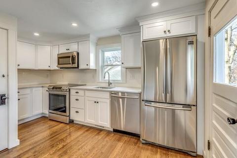 87 Thomas St, Dedham, MA 02026 photo 10