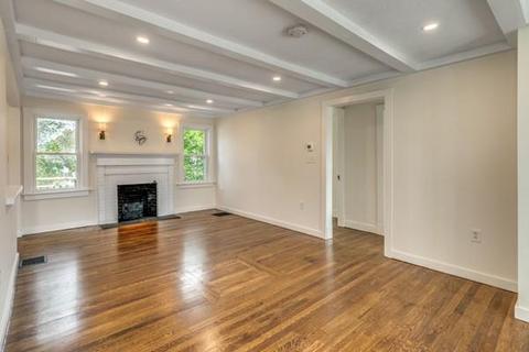 87 Thomas St, Dedham, MA 02026 photo 5