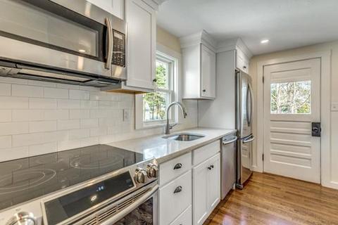 87 Thomas St, Dedham, MA 02026 photo 12