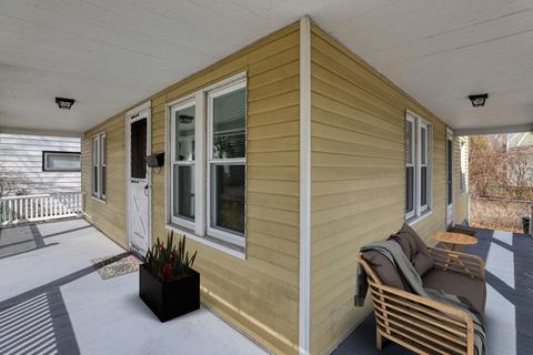 55 Spencer St, Springfield, MA 01118 photo 2