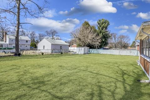 50 Martel Rd, Springfield, MA 01119 photo 13