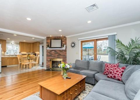 58 Norfolk St, Needham, MA 02492 photo 14