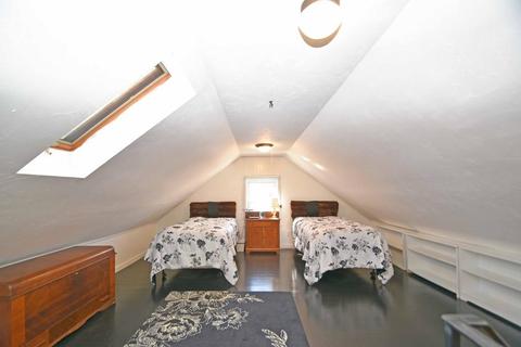 9 Pinehurst Ave, Auburn, MA 01501 photo 12