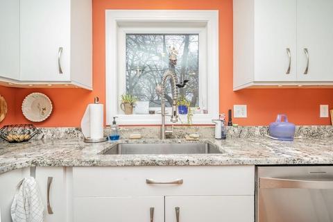 307 Arcadia Blvd, Springfield, MA 01118 photo 16