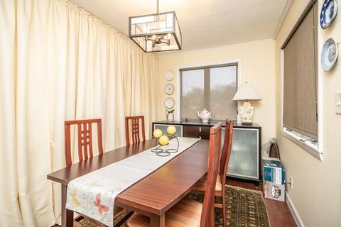 307 Arcadia Blvd, Springfield, MA 01118 photo 7