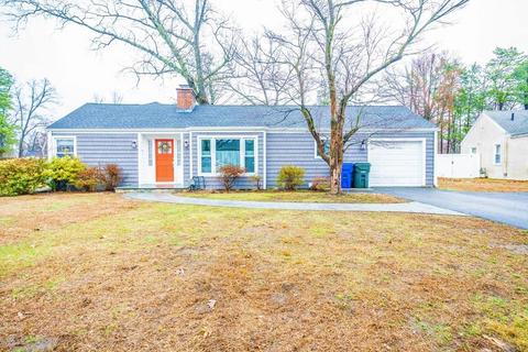 307 Arcadia Blvd, Springfield, MA 01118 photo 1