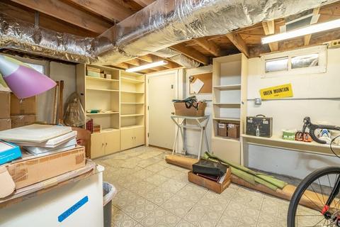 307 Arcadia Blvd, Springfield, MA 01118 photo 20