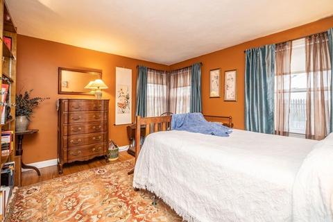 307 Arcadia Blvd, Springfield, MA 01118 photo 10
