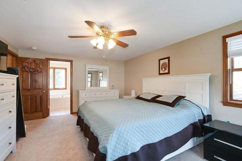 11 Eric Way, Dudley, MA 01571 photo 17