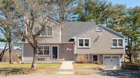 10 Warwick Ter, Marblehead, MA 01945 photo 2
