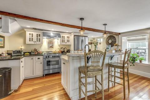 84 Front St, Marblehead, MA 01945 photo 7