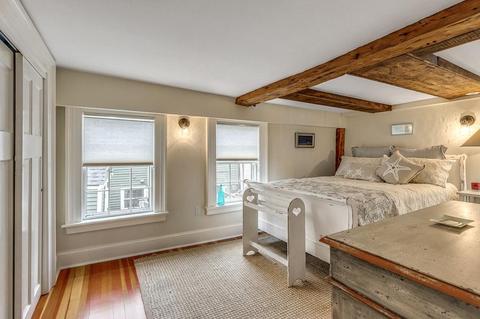 84 Front St, Marblehead, MA 01945 photo 13