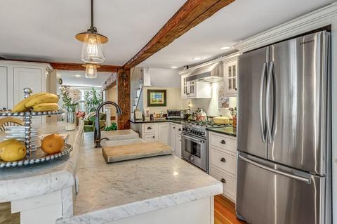 84 Front St, Marblehead, MA 01945 photo 8