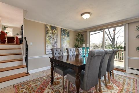 176 Greendale, Needham, MA 02494 photo 8