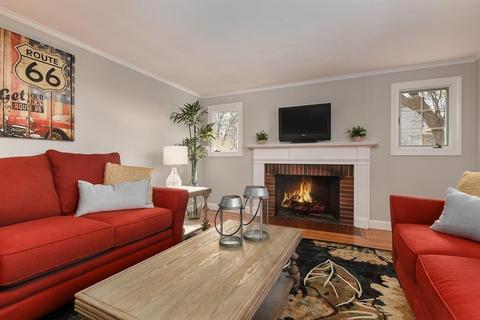 176 Greendale, Needham, MA 02494 photo 11