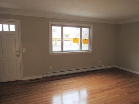 5 Pepin Ave, Easthampton, MA 01027 photo 8