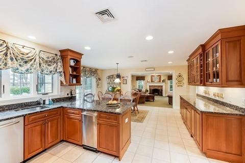 92 Tower Ave, Needham, MA 02494 photo 11