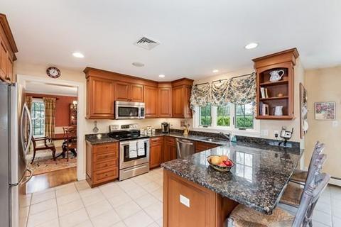 92 Tower Ave, Needham, MA 02494 photo 10