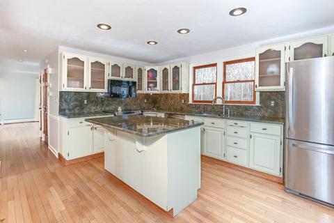 125 Lincoln Rd, Sutton, MA 01590 photo 5
