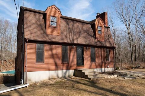 125 Lincoln Rd, Sutton, MA 01590 photo 1