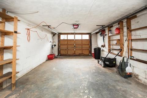 56 Lawrence Rd, Reading, MA 01867 photo 27