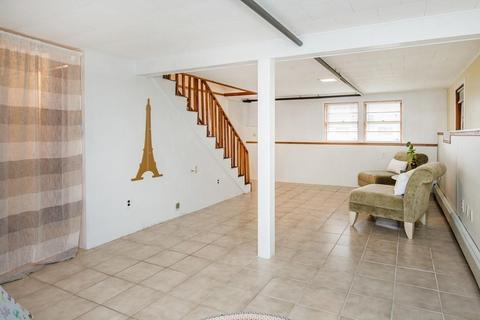 56 Lawrence Rd, Reading, MA 01867 photo 21