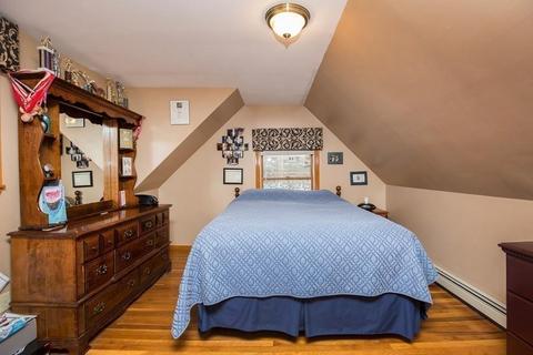 8 Bond Pl, Saugus, MA 01906 photo 13