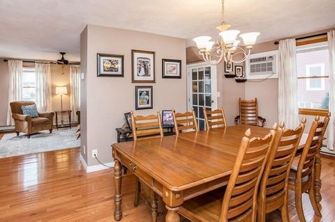 8 Bond Pl, Saugus, MA 01906 photo 6