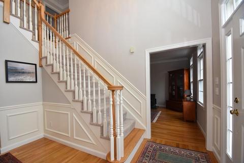 11 Peach Tree Dr, Sutton, MA 01590 photo 2