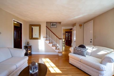 17 Franklin St, Reading, MA 01867 photo 18