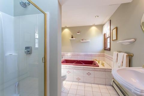 17 Franklin St, Reading, MA 01867 photo 16