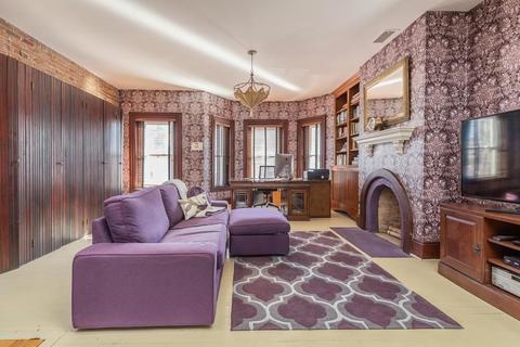 602 E 7th St, Boston, MA 02127 photo 10