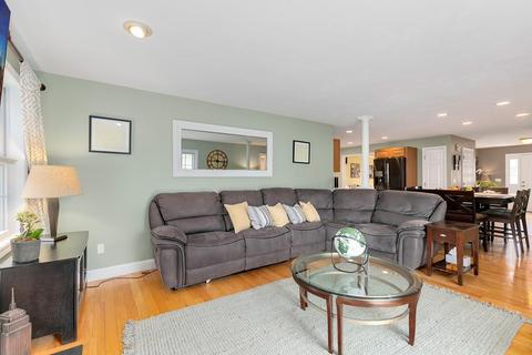14 Marks Way, Maynard, MA 01754 photo 13