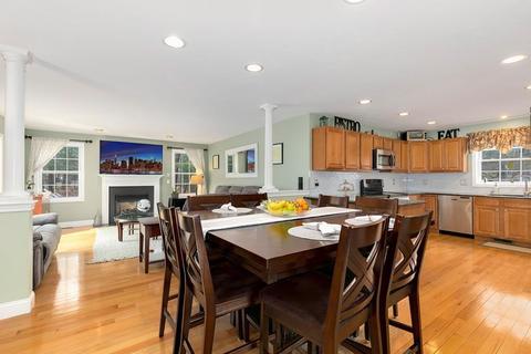 14 Marks Way, Maynard, MA 01754 photo 10