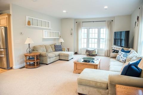 25 Ogunquit Rd, North Andover, MA 01845 photo 11