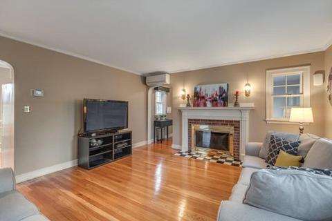 65 County Rd, Reading, MA 01867 photo 10