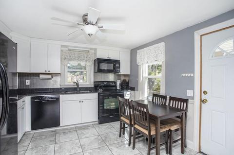42 Pitas Ave, Attleboro, MA 02703 photo 5