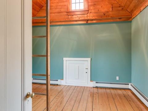 729 Western Ave, Gloucester, MA 01930 photo 15