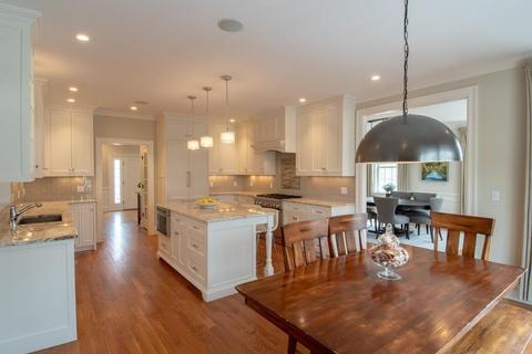 945 Webster St, Needham, MA 02492 photo 5