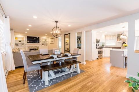 29 Tarbox St, Dedham, MA 02026 photo 3