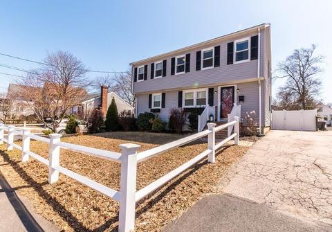 29 Tarbox St, Dedham, MA 02026 photo 1