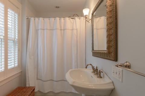 48 Abbott Rd, Wellesley, MA 02481 photo 19