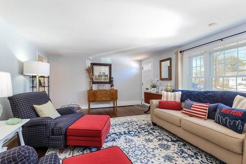 37 Maureen Rd, Barnstable, MA 02632 photo 3