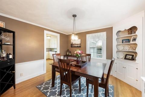 549 Chestnut St, Needham, MA 02492 photo 4
