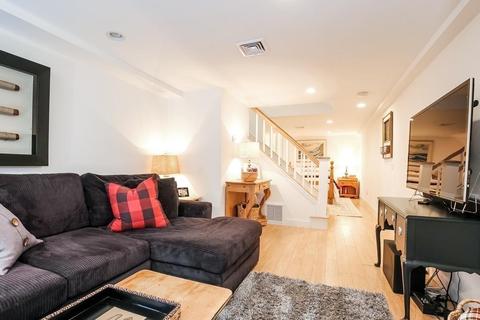 21 Seabury Ln, Barnstable, MA 02632 photo 14