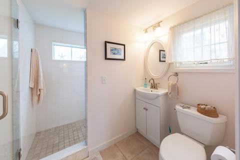 8 Walnut St, Fairhaven, MA 02719 photo 15