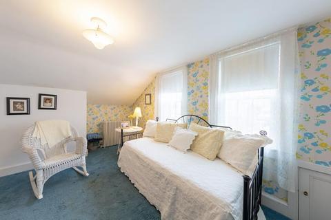 8 Walnut St, Fairhaven, MA 02719 photo 28